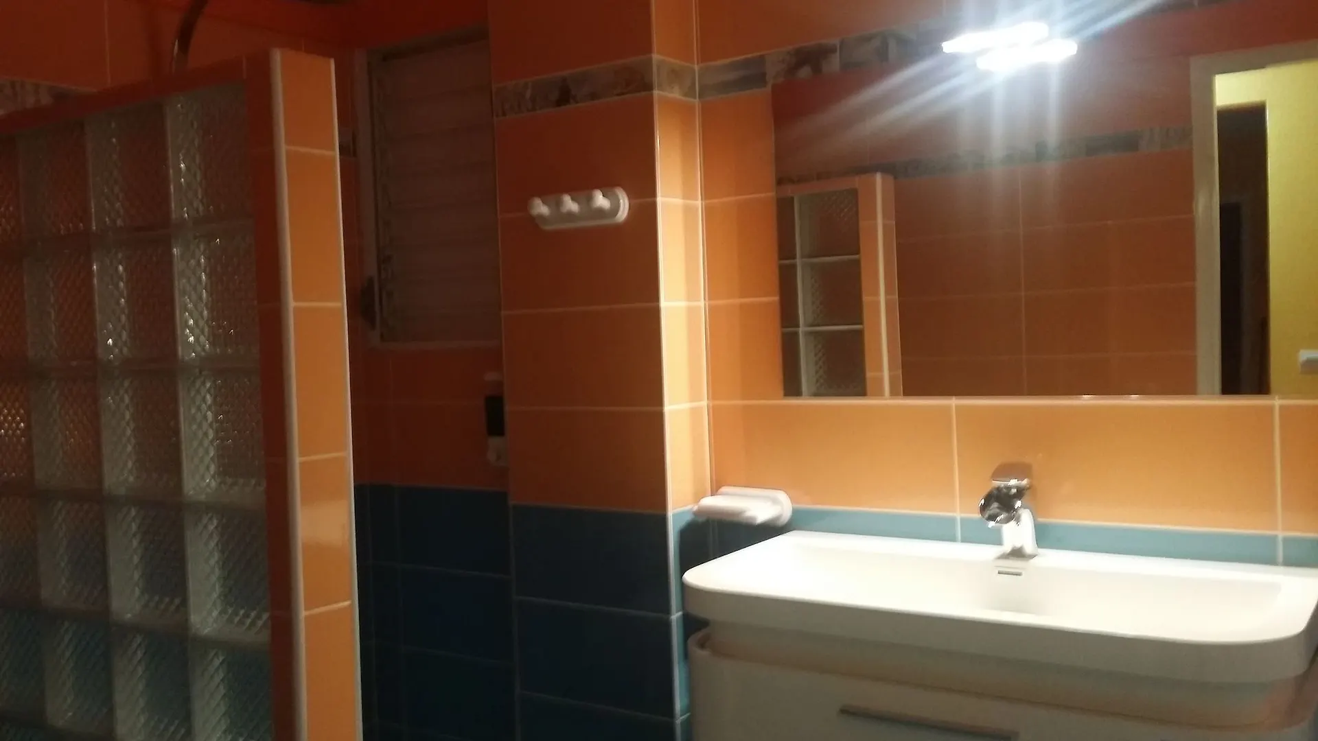 Appartement D'Zil لو جوسيير شقة